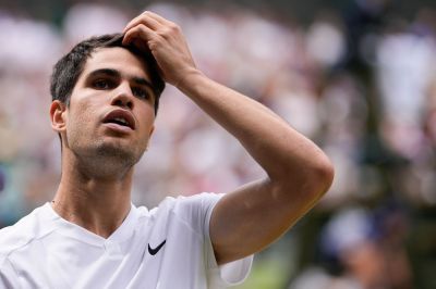 Trápenie so zápästím nemá konca. Alcaraz vynechá okrem Roland Garros aj Wimbledon