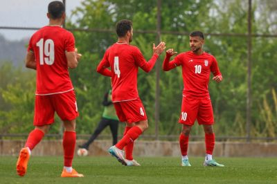Iránsky tím začal v Turecku s prípravou na MS. V USA sú vraj futbalisti vítaní