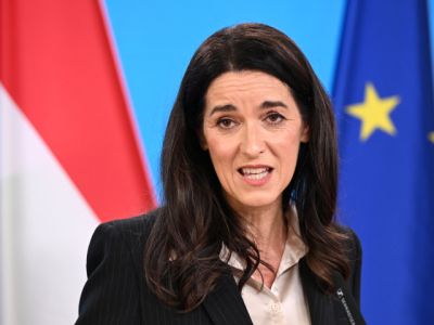 Anita Orbánová prijala v Budapešti Petra Macinku. Magyarovu vládu hodnotiť nechcel