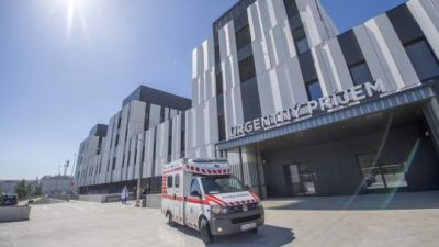 Štát sa opäť chystá oddlžovať nemocnice, vyhradil na to 1,5 miliardy eur. ANS žiada pomoc aj pre neštátne zariadenia