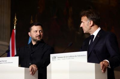 Medzinárodné sily pre Ukrajinu absolvujú cvičenia v susedných štátoch, uviedol Macron