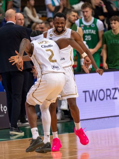 Odolali náporu súpera a rozhodli v závere. Levice sa dočkali víťazstva v Európskom pohári