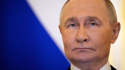 Putin počas vojenskej prehliadky zaútočil na Západ. Vojnu na Ukrajine označil za pokračovanie boja proti nacizmu