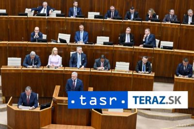 NRSR: Dôchodcovia si po dovŕšení 85 rokov prilepšia, penzia im stúpne