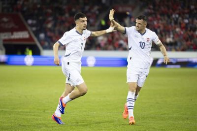 Odohral menej ako hodinu v sezóne, no ide na MS. Švajčiari berú so sebou aj zraneného hráča Burnley