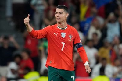 Hviezdny Ronaldo si zahrá na svojom šiestom svetovom šampionáte. Je v nominácii Portugalska