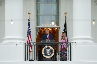 Senát podporil obmedzenie Trumpových právomocí. Vojna s Iránom štiepi aj republikánov