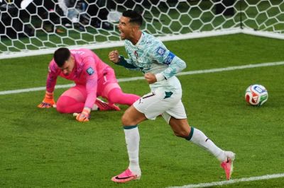 Infarktový záver veľkého šlágru. Chorvátom zobral radosť VAR, Ronaldo ukončil gólové prekliatie