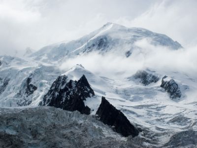 Mont Blanc je o takmer dva metre vyšší než pred tromi rokmi. Ako je to možné?