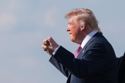 Súd v USA zatiaľ odmietol zablokovať Trumpove dekréty o získaní občianstva pri narodení